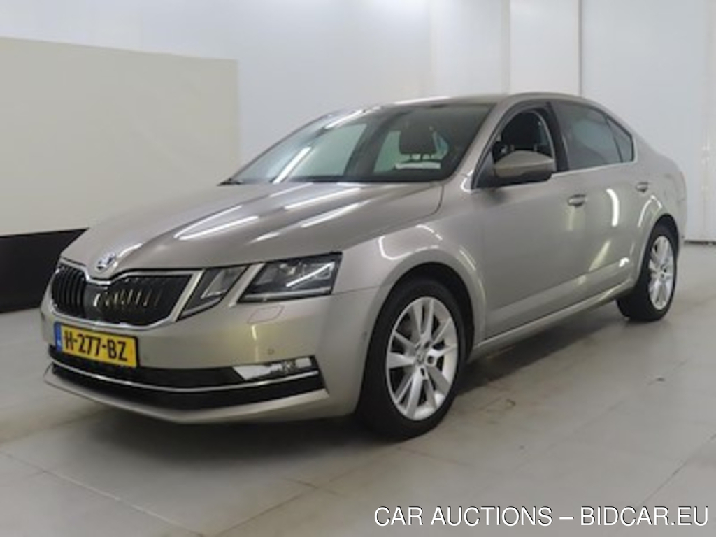Skoda OCTAVIA 1.0 TSI Greentech Style Business 5d