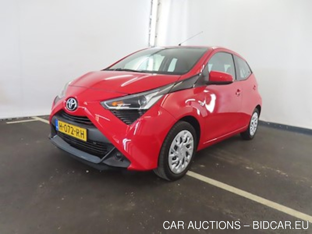 Toyota Aygo 1.0 VVT-i x-play x-shift 5d
