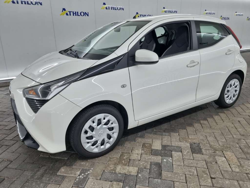 Toyota Aygo 1.0 VVT-I X-PLAY 5D 53KW, 2021