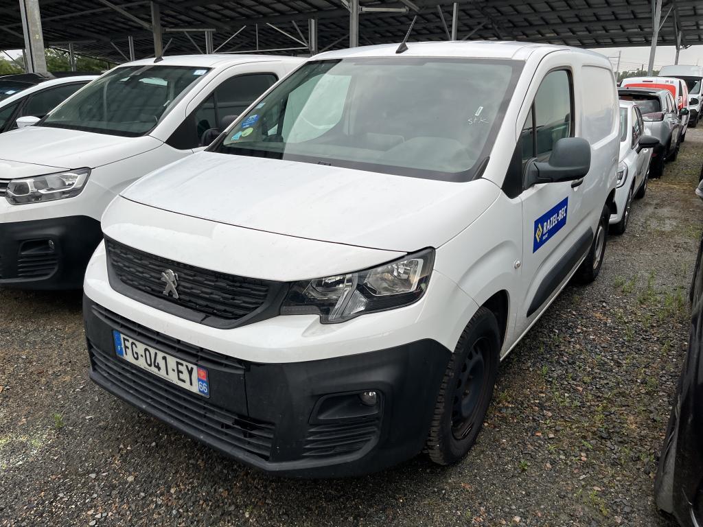 Peugeot Partner BHDI 100 S&amp;S STANDARD 650KG PREMIUM VU [4P] bvm 5-100CH-5cv, 2019