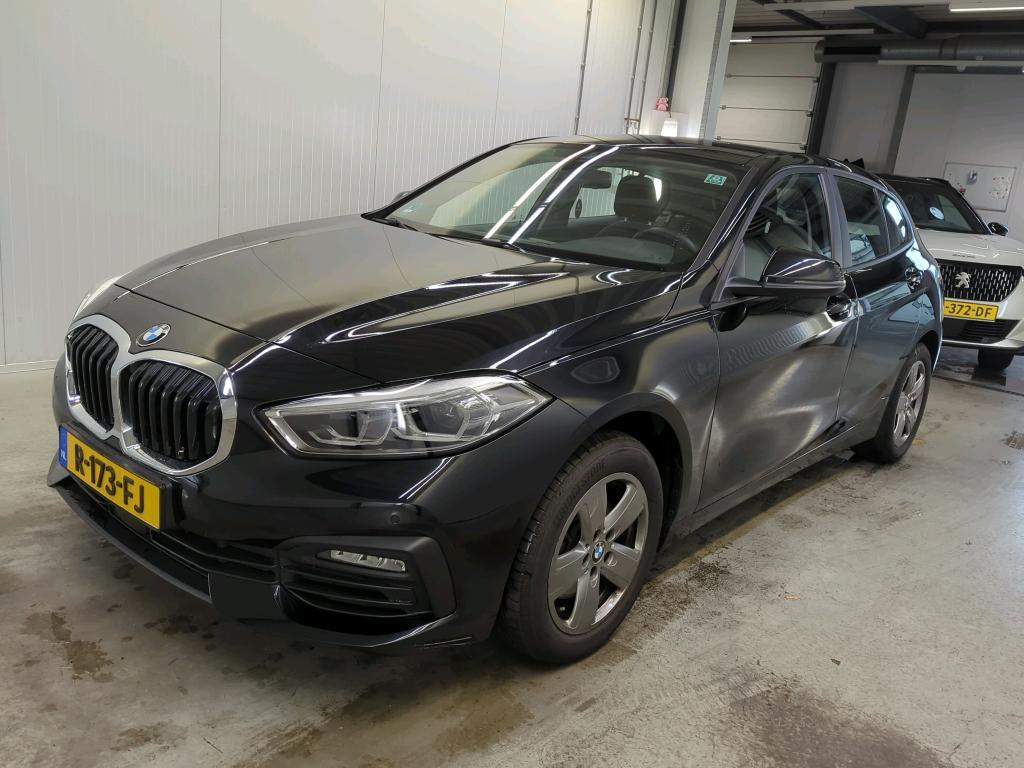 BMW 118 i 103kW, 2022