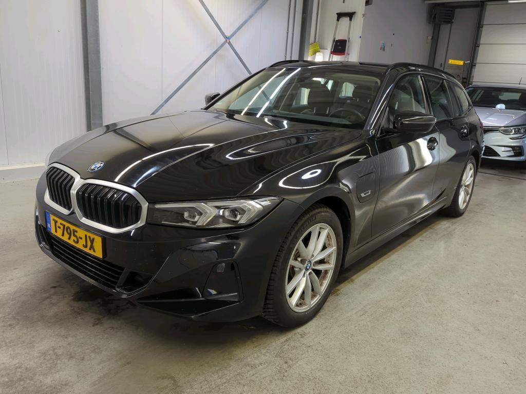 BMW 320 eA 150kW PHEV Touring, 2023