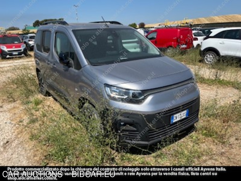 Fiat doblo elettrica 100kw magic top -
