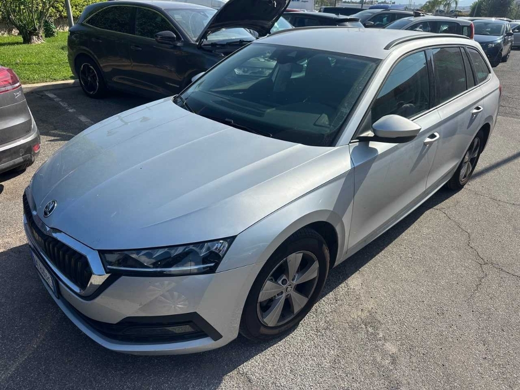 Skoda OCTAVIA WAGON 2.0 TDI EVO 85KW EXECUTIVE DSG, 2022