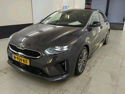 Kia ProCeed 1.5 T-GDi DCT7 GT-PlusLine glazen dak
