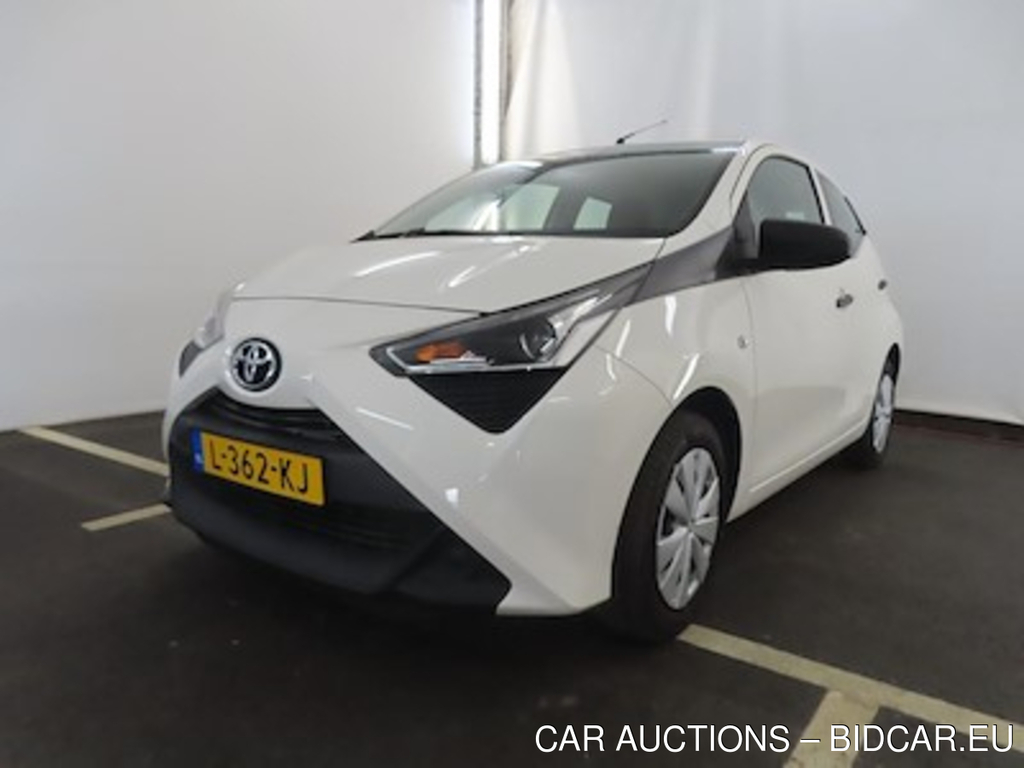 Toyota Aygo 1.0 VVT-i x-fun 5d