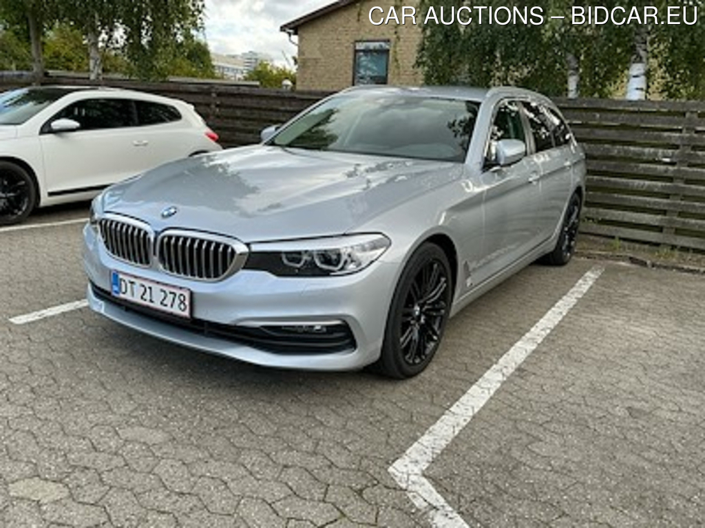 BMW 5 serie 2.0 520D TOURING CONNECTED AUTO UA!