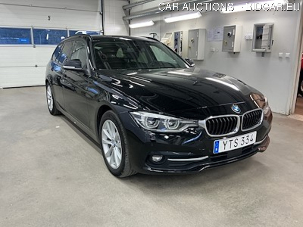 BMW 3-serie 320d xDrive Touring Sport Line Innovation Kamera H/K HuD