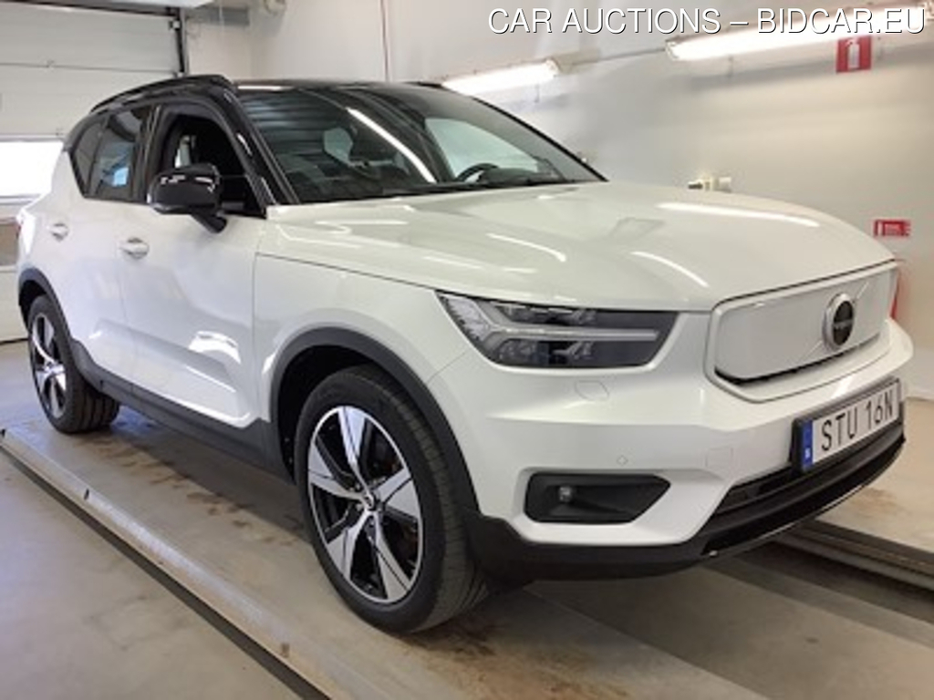 Volvo XC40 P8 Recharge AWD R-Design Drag Panorama