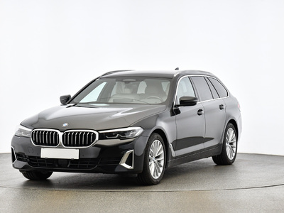 BMW 520d 48 V Touring Aut. (G31), 2022