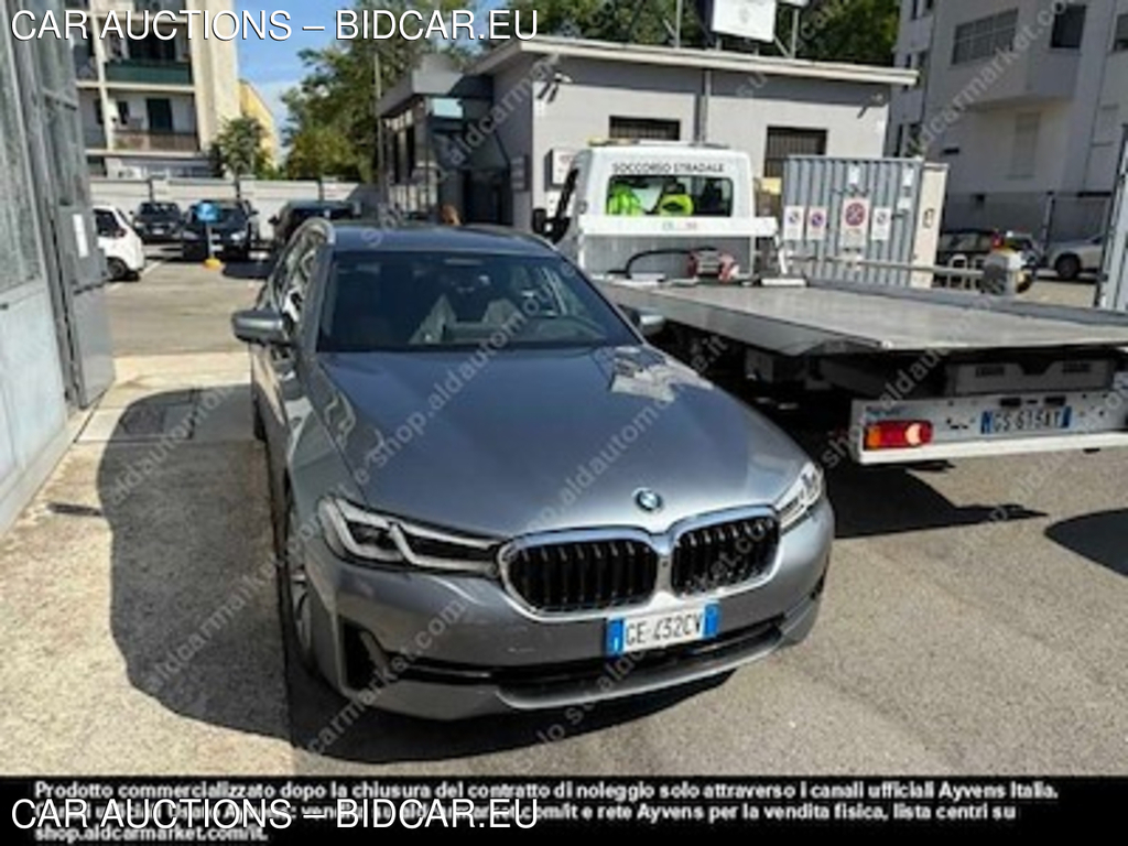 BMW series 5 SW 530e xdrive -
