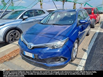 Toyota auris touring sports hybrid business -
