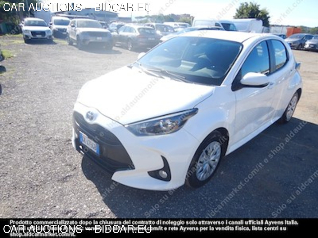 Toyota yaris hybrid active my22 FP -