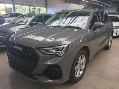 Audi Q3 45 TFSIE S TRONIC S line, 2022