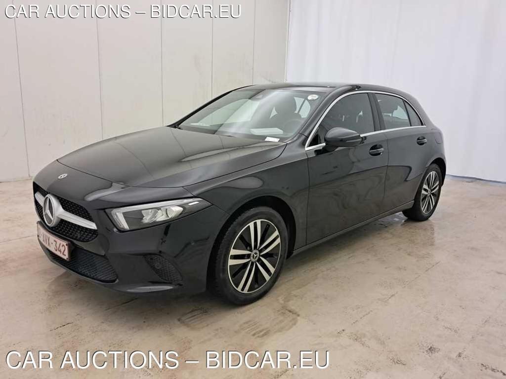 Mercedes A-Klasse A250e Business Solution 1.3i 218pk/cv 5p 8G-DCT, 2021