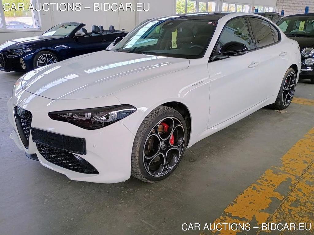 Alfa Romeo Giulia 2.0 TURBO 16V AT8-Q4 Veloce, 2024