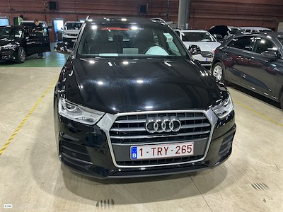 Audi Q3 diesel - 2015 2.0 TDi S tronic STOCK