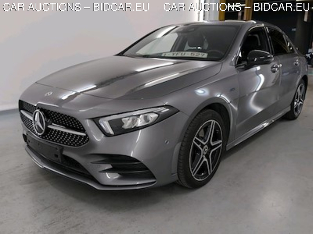 Mercedes-Benz Classe A sedan v177 A 250 e PHEV Business Solution