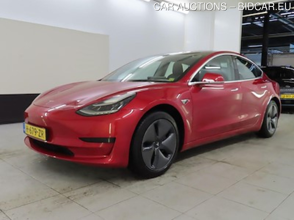 Tesla Model 3 Standard Range Plus RWD 4d