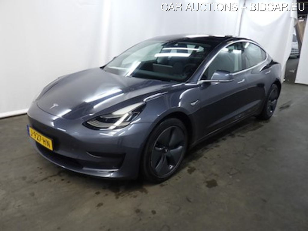 Tesla Model 3 Standard Range Plus RWD 4d
