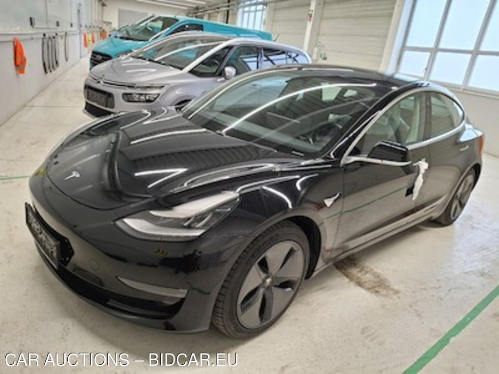 Tesla Model 3 Langstreckenbatterie Allrad Dualmotor 15