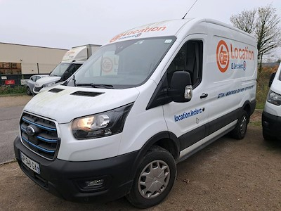 Ford TRANSIT Transit 2T Fg PE 350 L2H2 198 kW Batterie 75/68 kWh Trend Business // MENTION CAMION SUR CG