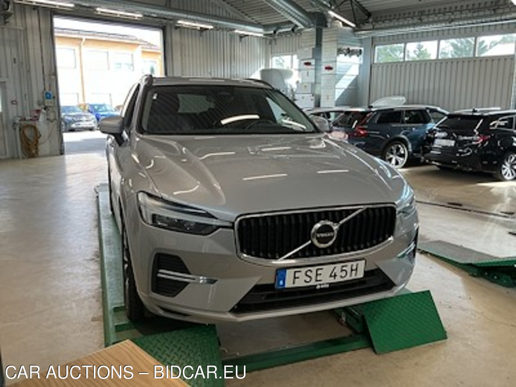 Volvo XC60 B4 AWD Momentum Adv Edt Skinn Kamera