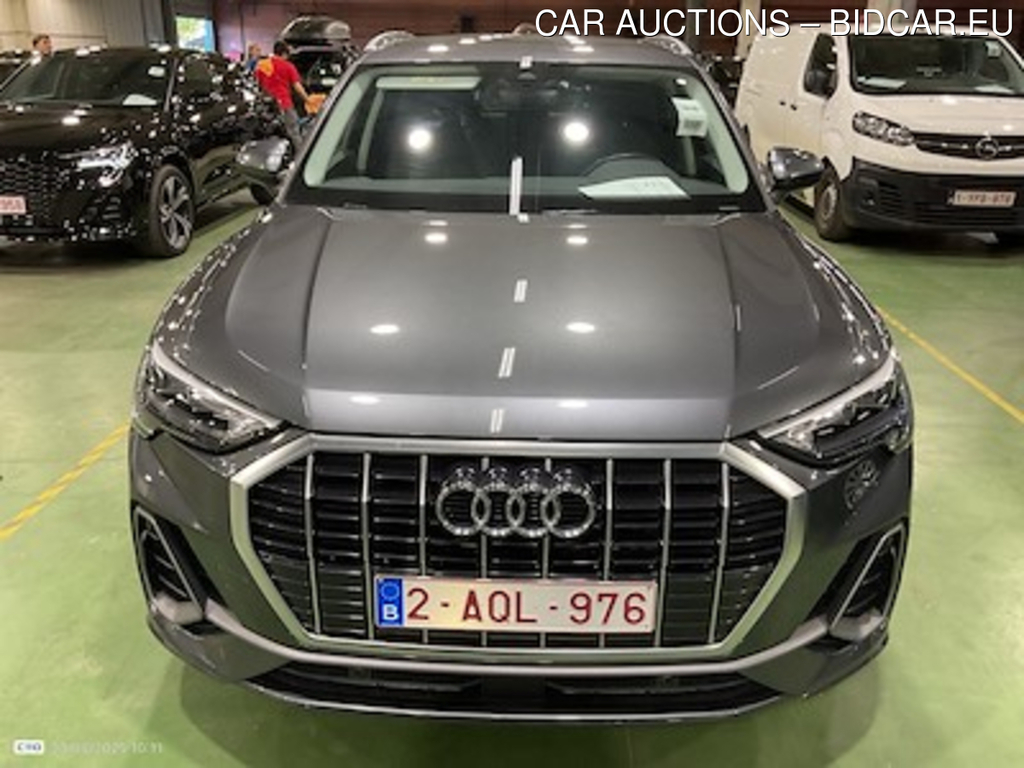 Audi Q3 1.4 45 TFSI E S TRONIC S LINE