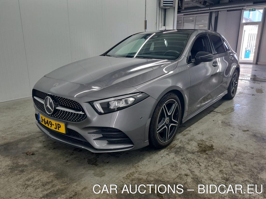 Mercedes-Benz A180 1.3 100kW Business Solution AMG DCT, 2020