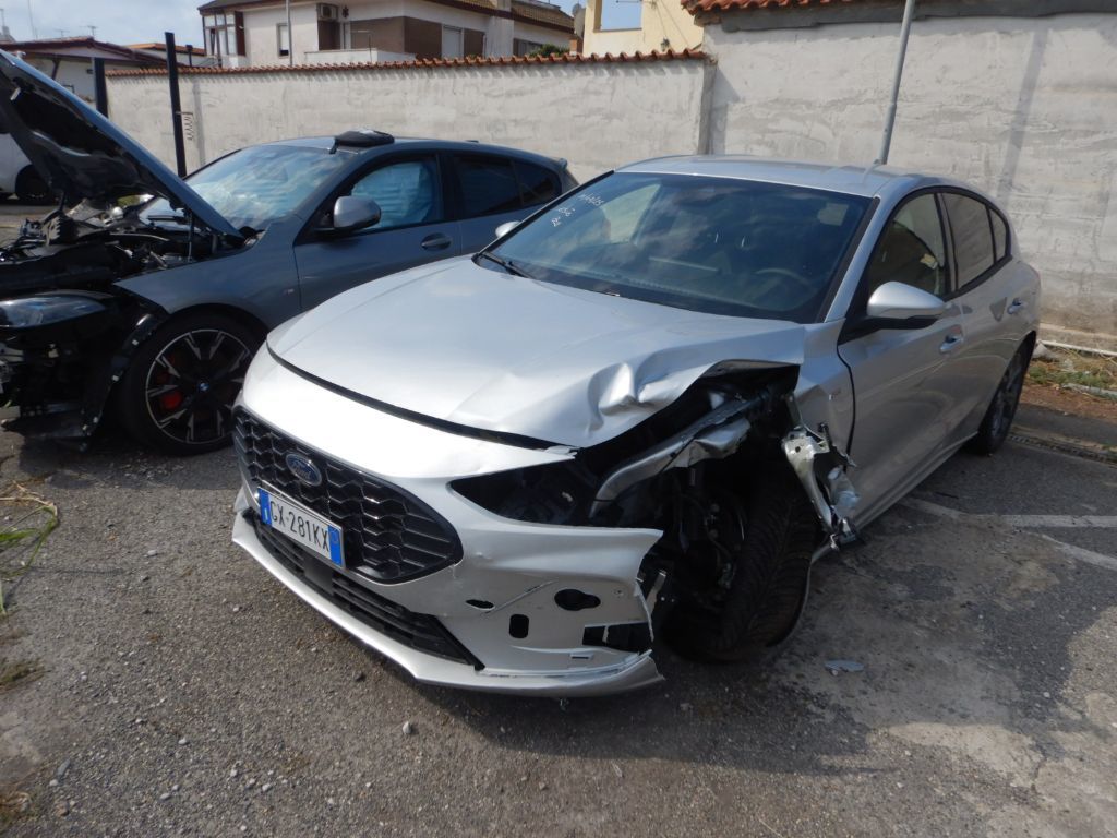 Ford Focus V 2022 Focus 1.0t ecoboost h ST-Line 155cv powershift, 2025