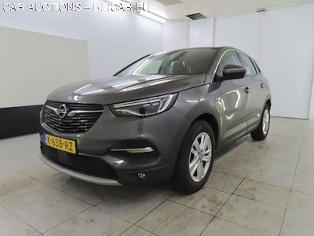 Opel Grandland X 1.2 Turbo S;S 96kW Bus. Executive 5d