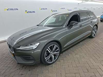 Volvo V60 B3 AUTOMAAT MOMENTUM ADVANTAGE 5D 120KW, 2021