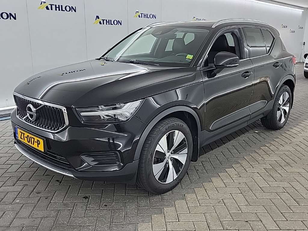 Volvo Xc40 T3 GEARTRONIC MOMENTUM PRO 5D 120KW, 2019