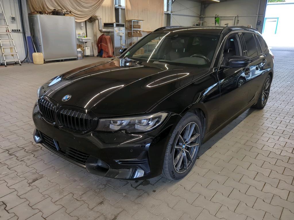 BMW 320D TOURING AUT. Sport Line, 2022