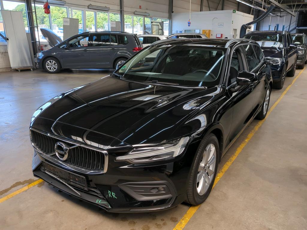 Volvo V60 B4 D GEARTRONIC Momentum Pro, 2021