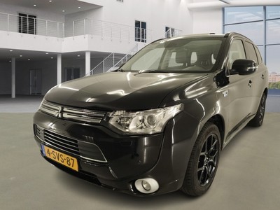 Mitsubishi Outlander 2.0 PHEV INSTYLE+, 2013