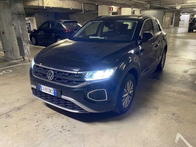 Volkswagen T-Roc 1.5 TSI ACT Life DSG, 2024
