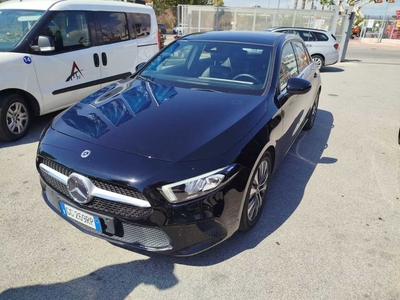 Mercedes-Benz Classe A A 200 d Automatic Business, 2021