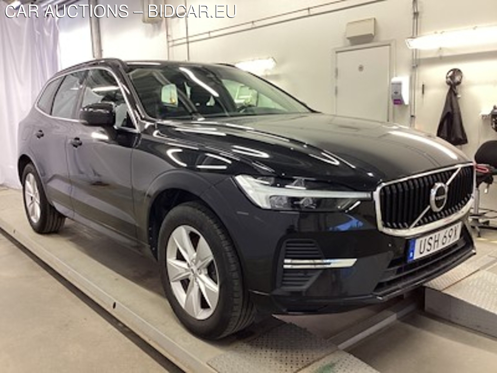 Volvo XC60 B4 Momentum Advanced Edition Drag