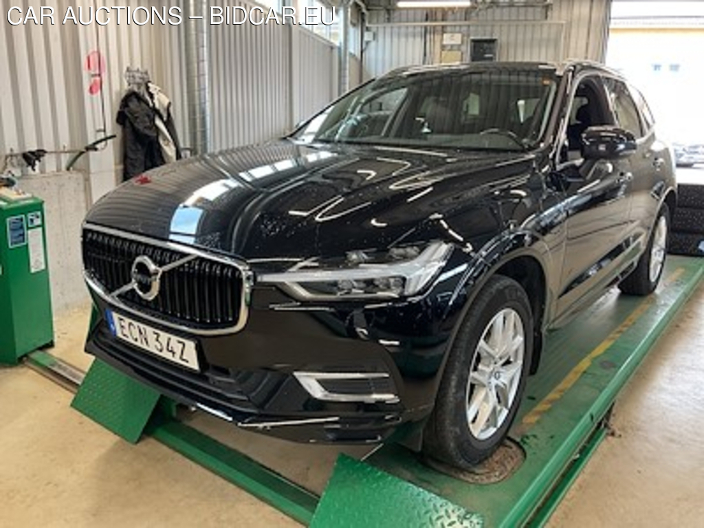 Volvo XC60 T8 AWD Momentum Adv Edit Navi Pro Panorama Drag Kamera