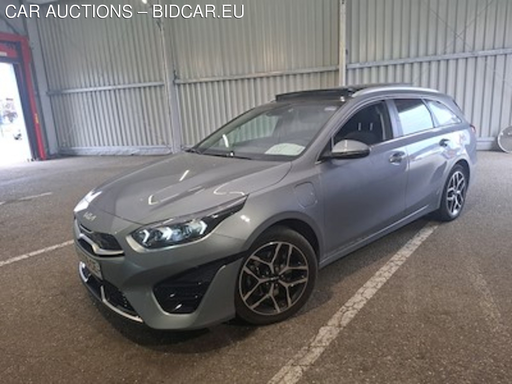 Kia CEED Ceed SW 1.6 GDi 141ch PHEV Premium Business DCT6