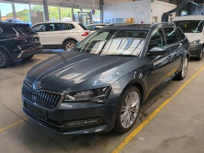 Skoda Superb COMBI 2.0 TDI DSG Premium Edition, 2022