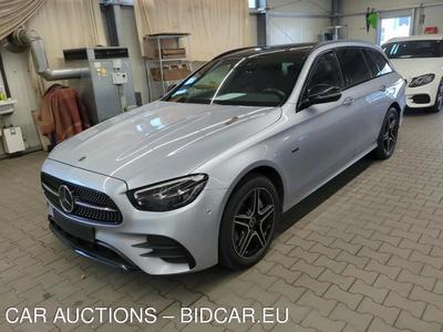Mercedes-Benz E 300 DE T 9G-TRONIC AMG Line, 2021