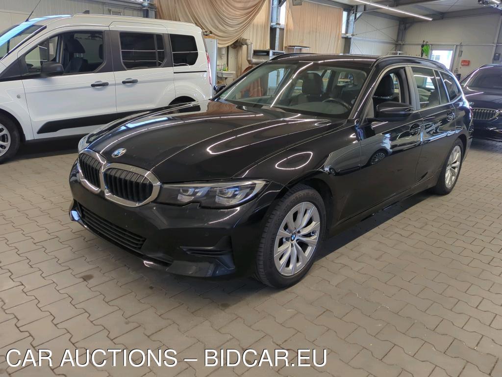 BMW 318D TOURING AUT. Advantage, 2021