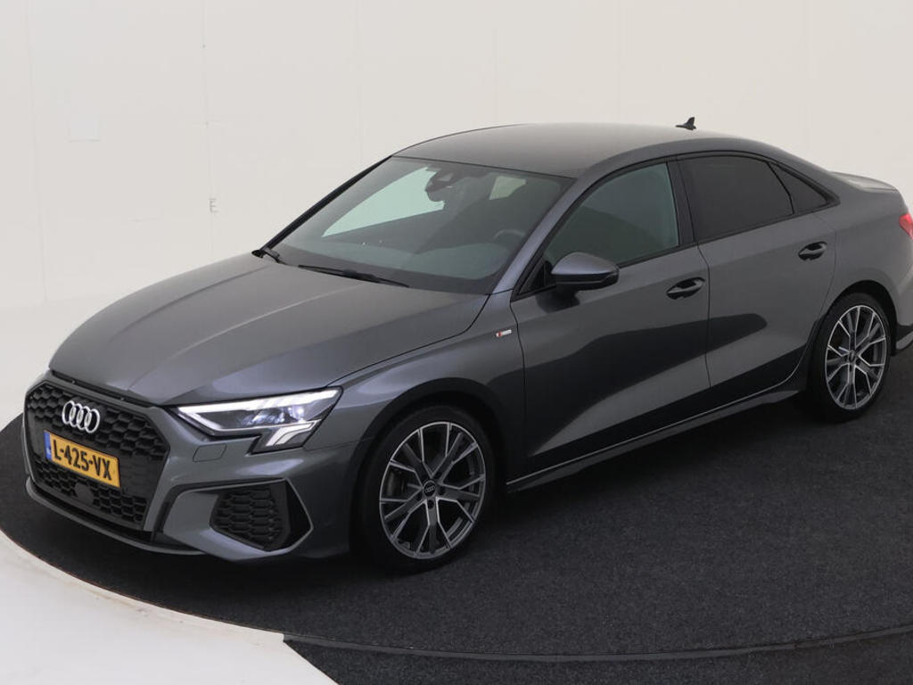 Audi A3 Limousine 35 TFSI 150PK S TRONIC S EDITION VIRTUAL OPTIEK, 2021