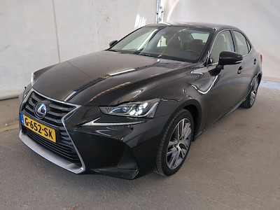 Lexus IS 300h Hybrid Edition 30