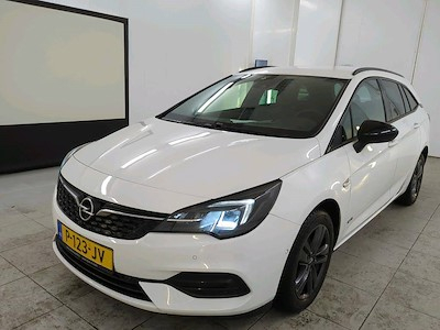 Opel Astra sports tourer 1.2 turbo 81kW Design &amp; Tech