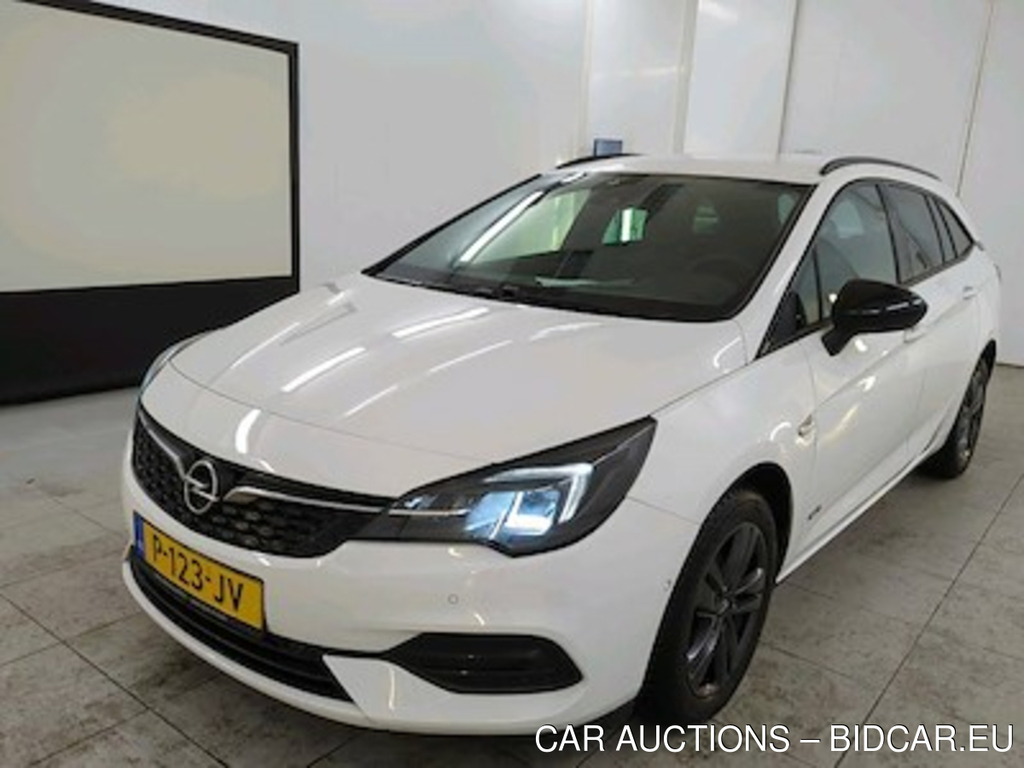 Opel Astra sports tourer 1.2 turbo 81kW Design & Tech