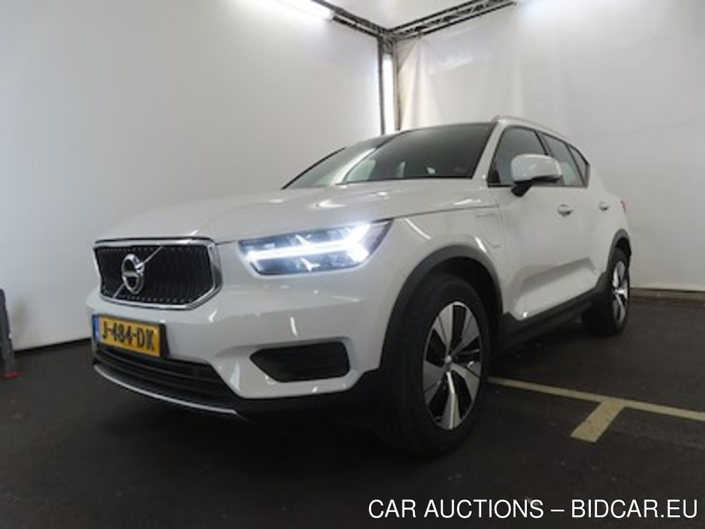 Volvo XC40 T5 Twin Engine Geartronic Momentum Pro 5d