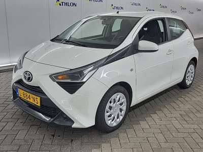 Toyota Aygo 1.0 VVT-I X-PLAY 5D 53KW, 2021